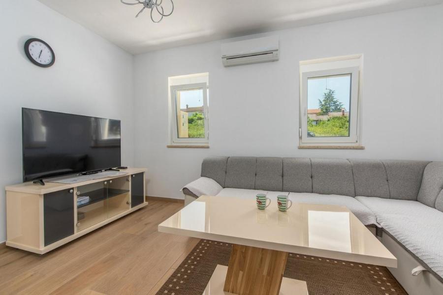 Irma Apartment Dajla Esterno foto